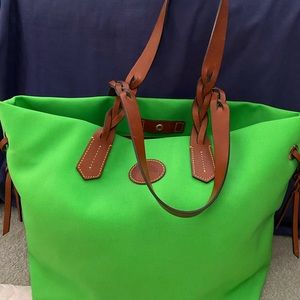 Dooney & Bourke Purse